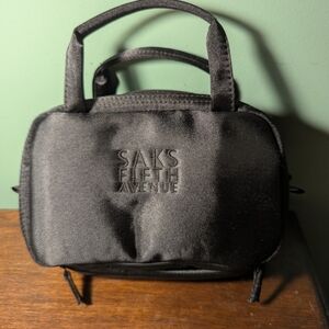 Saks Fifth Avenue Black Toiletry Bag with Minimalist Design